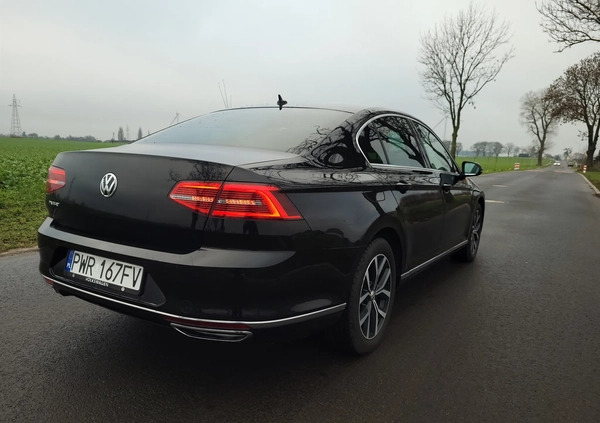 Volkswagen Passat cena 78359 przebieg: 253000, rok produkcji 2018 z Nekla małe 631